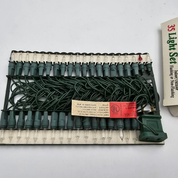 Vintage Wynne 35 Light Set flashing Or Non Flashing. Indoor or Outdoor - Picture 5 of 7